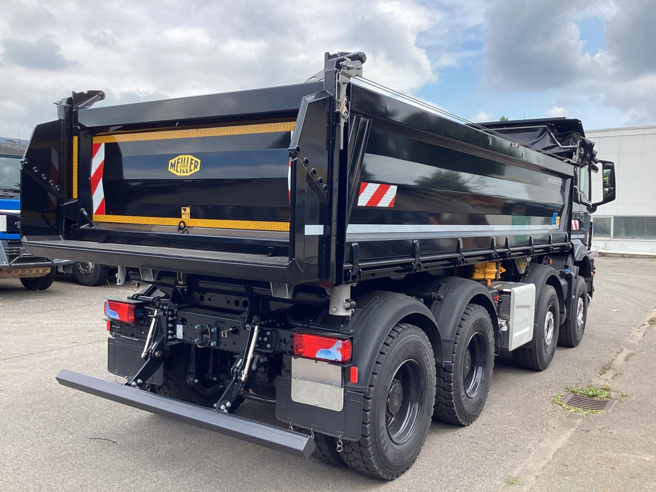 MAN TGS 35.480 8x4 BB CH Bordmatik Meiller - מזהיר: תמונה 5 MAN TGS 35.480 8x4 BB CH Bordmatik Meiller - מזהיר: תמונה 5