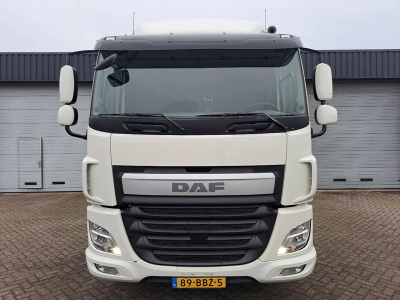 DAF CF NL TREKKER, MANUEL GEAR, LOW KM - יחידת טרקטור: תמונה 2 DAF CF NL TREKKER, MANUEL GEAR, LOW KM - יחידת טרקטור: תמונה 2