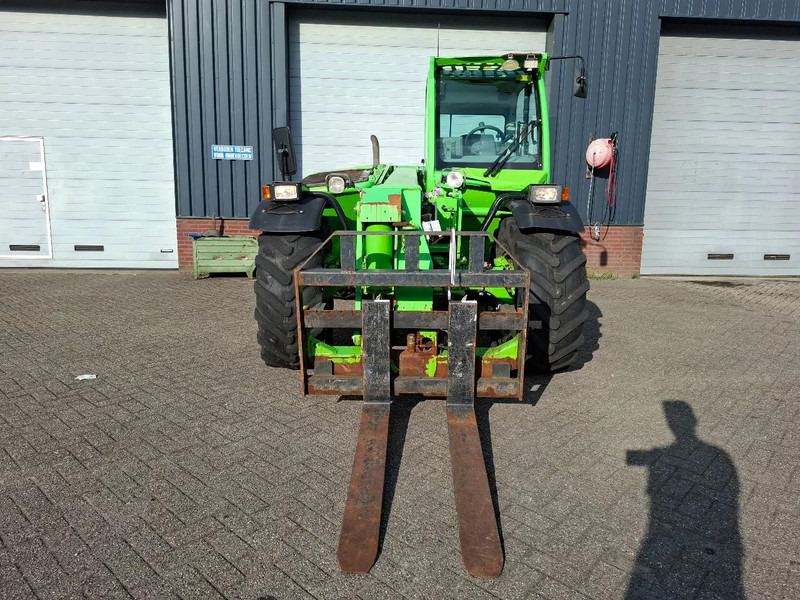 Merlo TF38.7 - מפעיל טלסקופי: תמונה 2 Merlo TF38.7 - מפעיל טלסקופי: תמונה 2