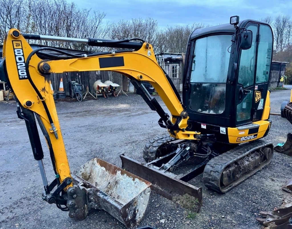 JCB 8026 CTS - מיני מחפר: תמונה 3 JCB 8026 CTS - מיני מחפר: תמונה 3