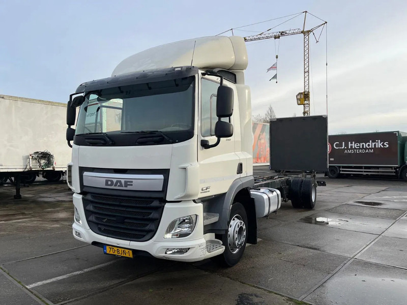 DAF CF 260 CF 260 FA CHASSIS CABINE EURO 6 - משאית עם שלדת תא: תמונה 3 DAF CF 260 CF 260 FA CHASSIS CABINE EURO 6 - משאית עם שלדת תא: תמונה 3