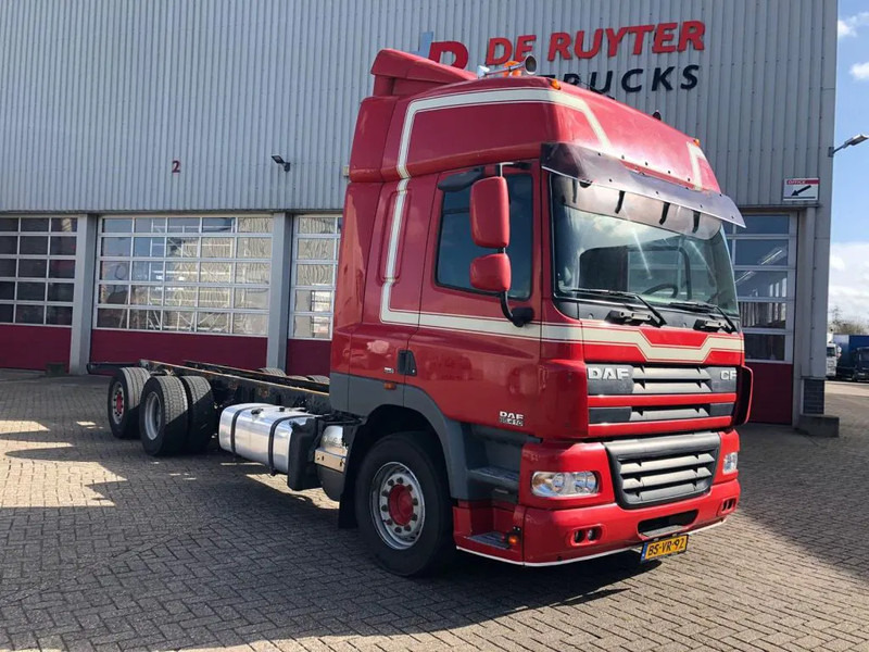 DAF CF 85 FAN CF 85.410 EURO 5 - משאית עם שלדת תא: תמונה 1 DAF CF 85 FAN CF 85.410 EURO 5 - משאית עם שלדת תא: תמונה 1