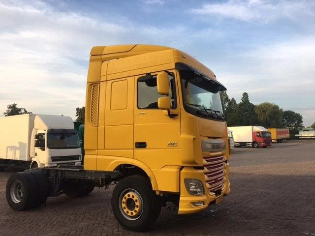 DAF Cabine XF Space Cab Euro 6 - תא עבור משאית: תמונה 2 DAF Cabine XF Space Cab Euro 6 - תא עבור משאית: תמונה 2