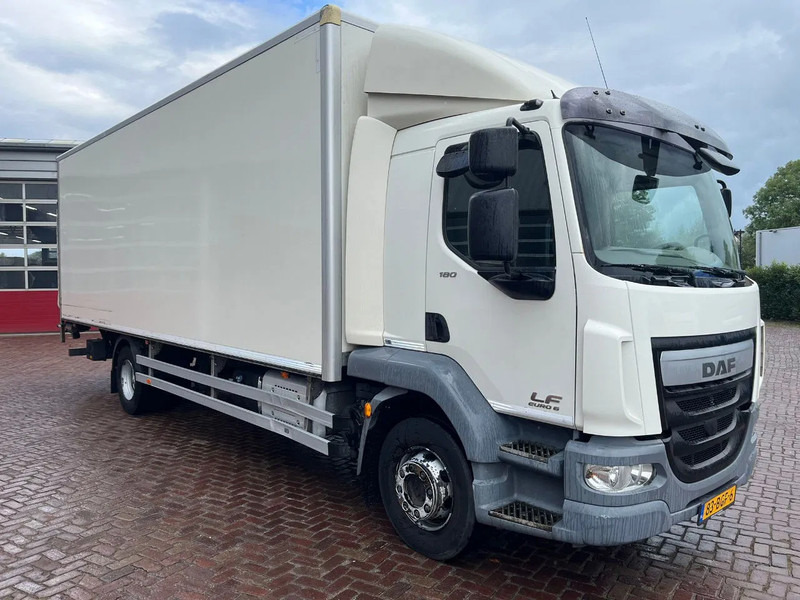 DAF LF 180 FA 16 TN EURO 6 - משאית תיבה: תמונה 3 DAF LF 180 FA 16 TN EURO 6 - משאית תיבה: תמונה 3