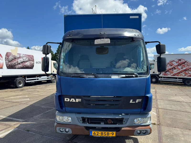 DAF LF 45 .220 - משאית תיבה: תמונה 2 DAF LF 45 .220 - משאית תיבה: תמונה 2