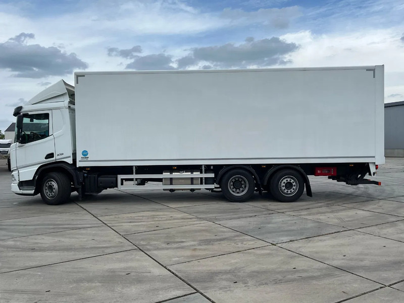 DAF XD 340 FAN 6x2 - משאית תיבה: תמונה 4 DAF XD 340 FAN 6x2 - משאית תיבה: תמונה 4