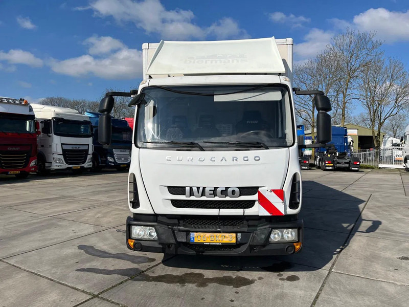Iveco EuroCargo 75 E21 MANUAL - משאית תיבה: תמונה 2 Iveco EuroCargo 75 E21 MANUAL - משאית תיבה: תמונה 2
