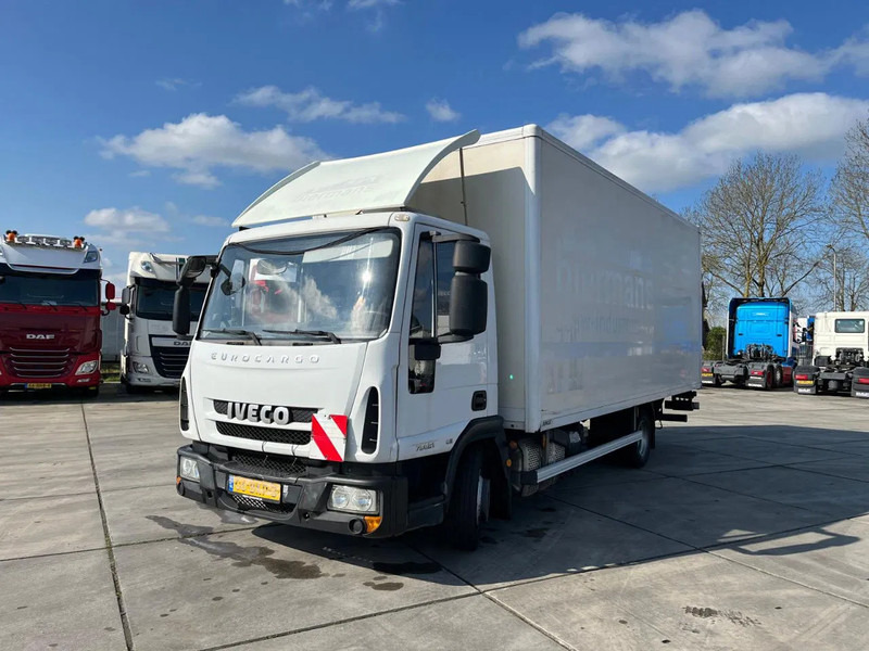 Iveco EuroCargo 75 E21 MANUAL - משאית תיבה: תמונה 4 Iveco EuroCargo 75 E21 MANUAL - משאית תיבה: תמונה 4