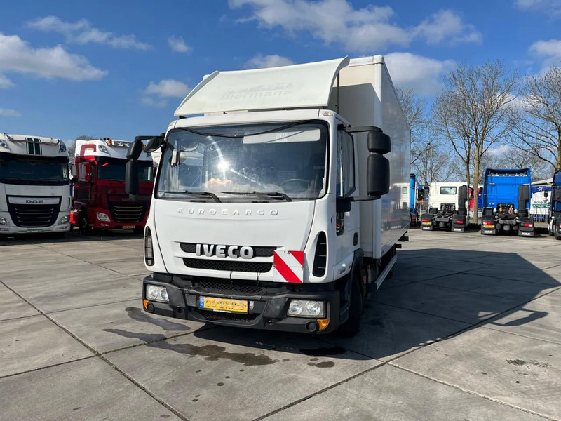 Iveco EuroCargo 75 E21 MANUAL - משאית תיבה: תמונה 4 Iveco EuroCargo 75 E21 MANUAL - משאית תיבה: תמונה 4