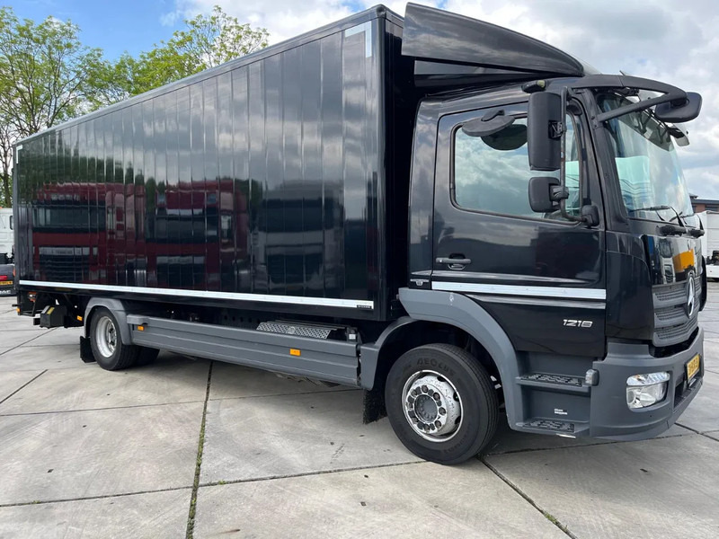 Mercedes-Benz Atego 1218 - משאית תיבה: תמונה 5 Mercedes-Benz Atego 1218 - משאית תיבה: תמונה 5