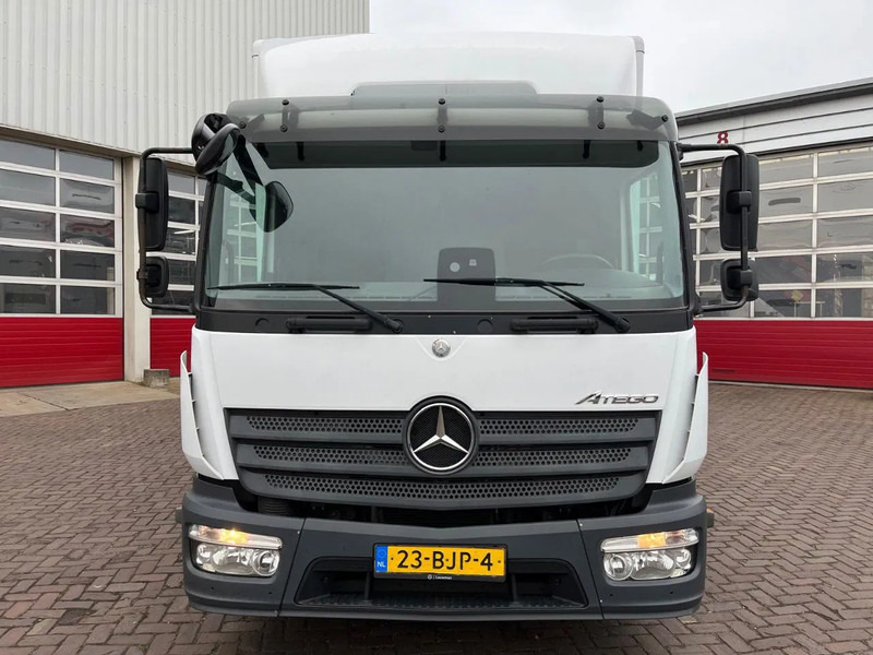 Mercedes-Benz Atego 816 - משאית תיבה: תמונה 3 Mercedes-Benz Atego 816 - משאית תיבה: תמונה 3