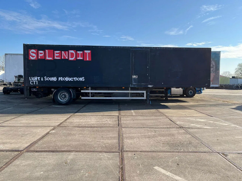 Netam-Fruehauf ONCRK 22110 - סמיטריילר בתיבה סגורה: תמונה 3 Netam-Fruehauf ONCRK 22110 - סמיטריילר בתיבה סגורה: תמונה 3