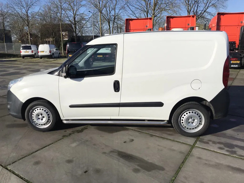 Opel Combo 1.6 CDTI - כלי רכב מסחרי עם לוח: תמונה 4 Opel Combo 1.6 CDTI - כלי רכב מסחרי עם לוח: תמונה 4