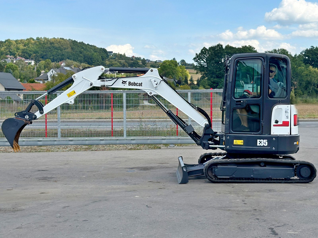 Bobcat E 35 * Raupenbagger * TOPZUSTAND - דחפור: תמונה 4 Bobcat E 35 * Raupenbagger * TOPZUSTAND - דחפור: תמונה 4
