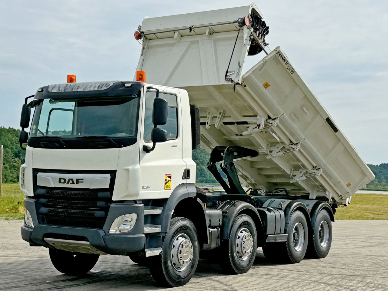 DAF CF 480 * Kipper 6,00 m + BORDMATIC/ 8x4 * TOP - מזהיר, משאית מנוף: תמונה 3 DAF CF 480 * Kipper 6,00 m + BORDMATIC/ 8x4 * TOP - מזהיר, משאית מנוף: תמונה 3