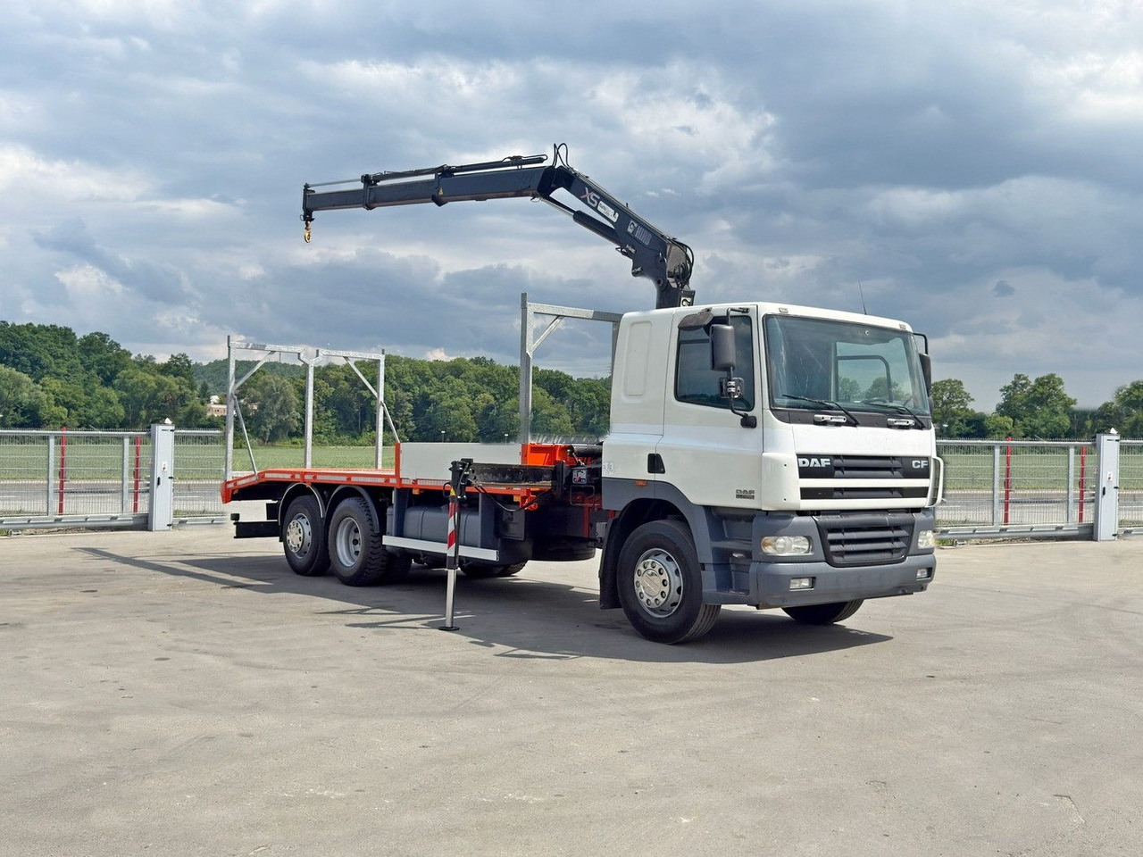 DAF CF 85.380*ABSCHLEPPWAGEN 7,20m+ HIAB 144 B-2 DUO - משאית גרירה: תמונה 2 DAF CF 85.380*ABSCHLEPPWAGEN 7,20m+ HIAB 144 B-2 DUO - משאית גרירה: תמונה 2