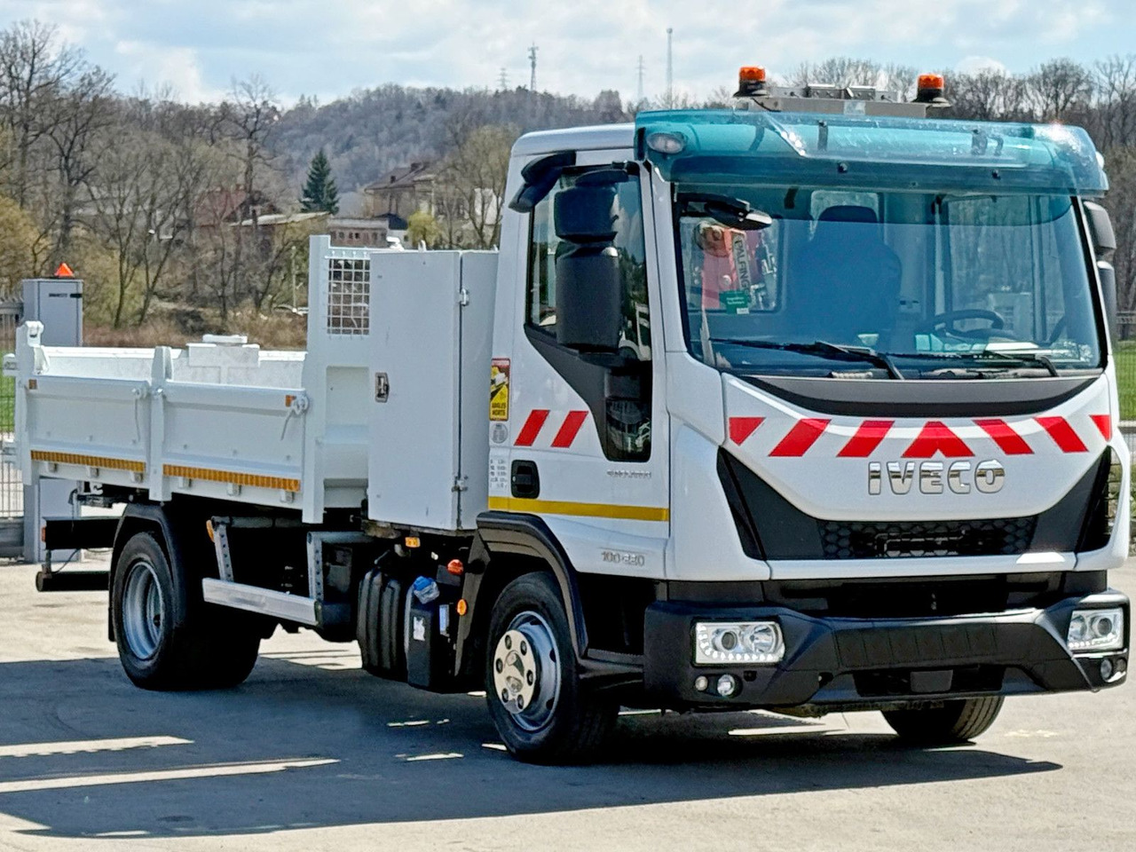 משאית מנוף Iveco Eurocargo 100-220 *PC 1500 A * TOPZUSTAND: תמונה 8