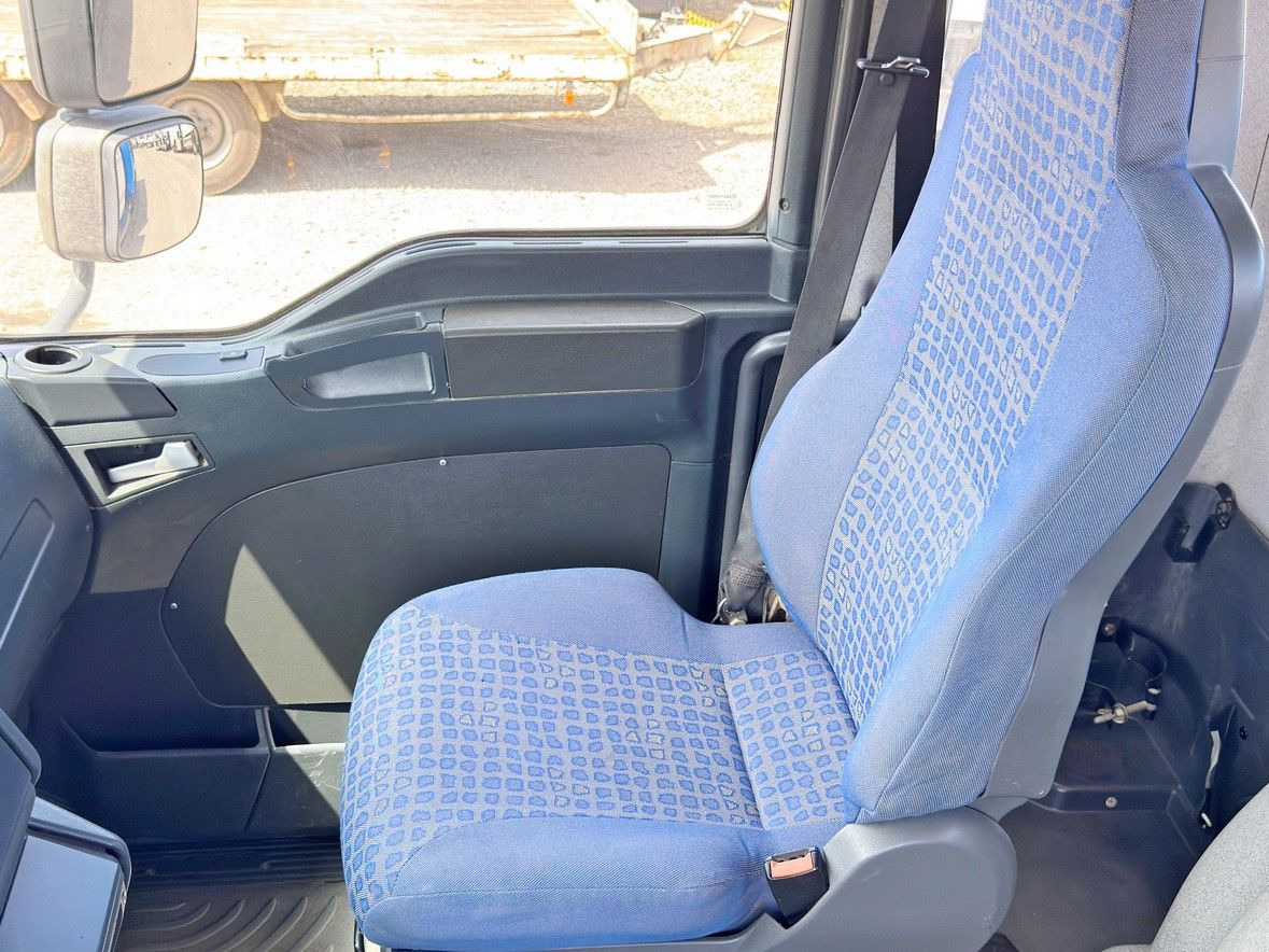 הַחכָּרָה MAN TGA 33.360 * KIPPER 5,20 m + BORDMATIC / 6x4*TOP MAN TGA 33.360 * KIPPER 5,20 m + BORDMATIC / 6x4*TOP: תמונה 10 הַחכָּרָה MAN TGA 33.360 * KIPPER 5,20 m + BORDMATIC / 6x4*TOP MAN TGA 33.360 * KIPPER 5,20 m + BORDMATIC / 6x4*TOP: תמונה 10