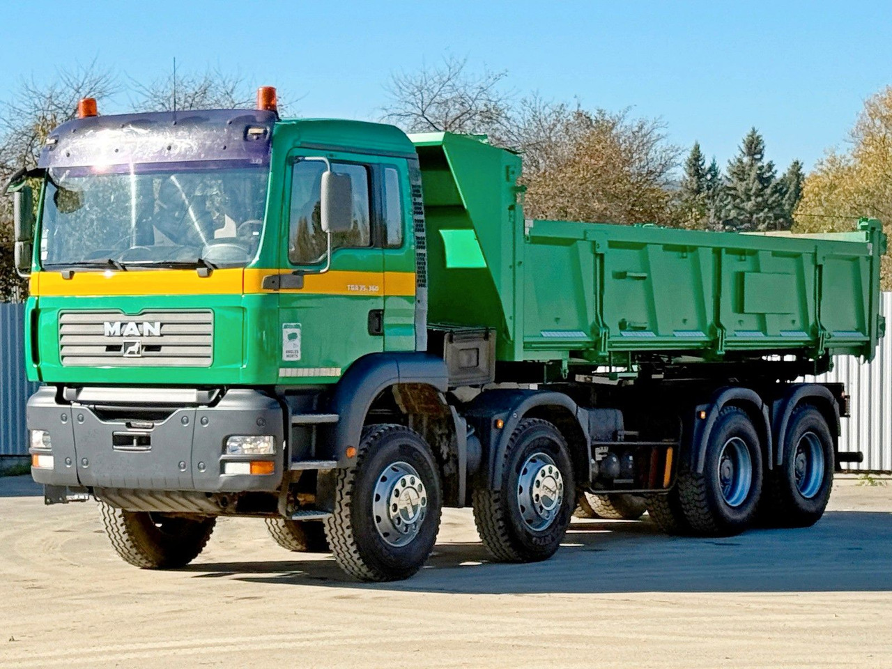 MAN TGA 35.360 * KIPPER 6,10 m + BORDMATIC / 8x4*TOP - מזהיר, משאית מנוף: תמונה 4 MAN TGA 35.360 * KIPPER 6,10 m + BORDMATIC / 8x4*TOP - מזהיר, משאית מנוף: תמונה 4