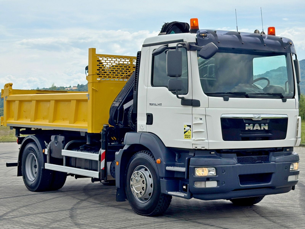 MAN TGM 18.340* KIPPER 4,05m*HIAB 111 B-2 HIDUO/FUNK - מזהיר, משאית מנוף: תמונה 4 MAN TGM 18.340* KIPPER 4,05m*HIAB 111 B-2 HIDUO/FUNK - מזהיר, משאית מנוף: תמונה 4