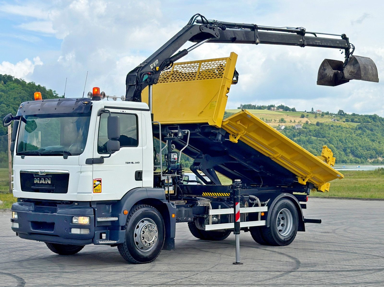 MAN TGM 18.340* KIPPER 4,05m*HIAB 111 B-2 HIDUO/FUNK - משאית מנוף: תמונה 3 MAN TGM 18.340* KIPPER 4,05m*HIAB 111 B-2 HIDUO/FUNK - משאית מנוף: תמונה 3