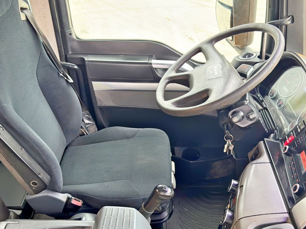 הַחכָּרָה  MAN TGS 26.440 * Kipper 5,20m+BORDMATIC * 6x6 * TOP MAN TGS 26.440 * Kipper 5,20m+BORDMATIC * 6x6 * TOP: תמונה 11