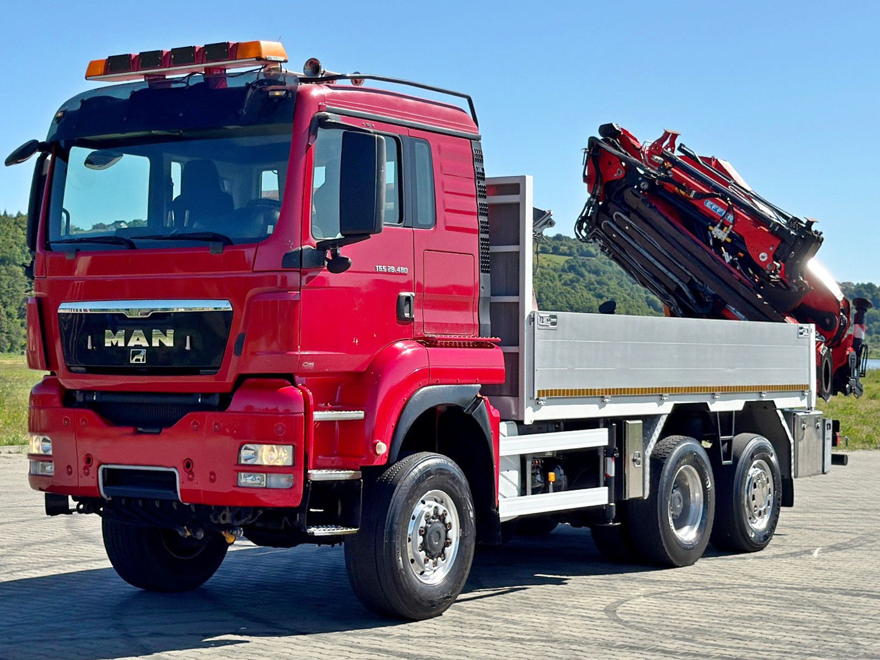 MAN TGS 28.480 * EFFER 255/5S + JIB 3S + FUNK * TOP - משאית מנוף: תמונה 3 MAN TGS 28.480 * EFFER 255/5S + JIB 3S + FUNK * TOP - משאית מנוף: תמונה 3