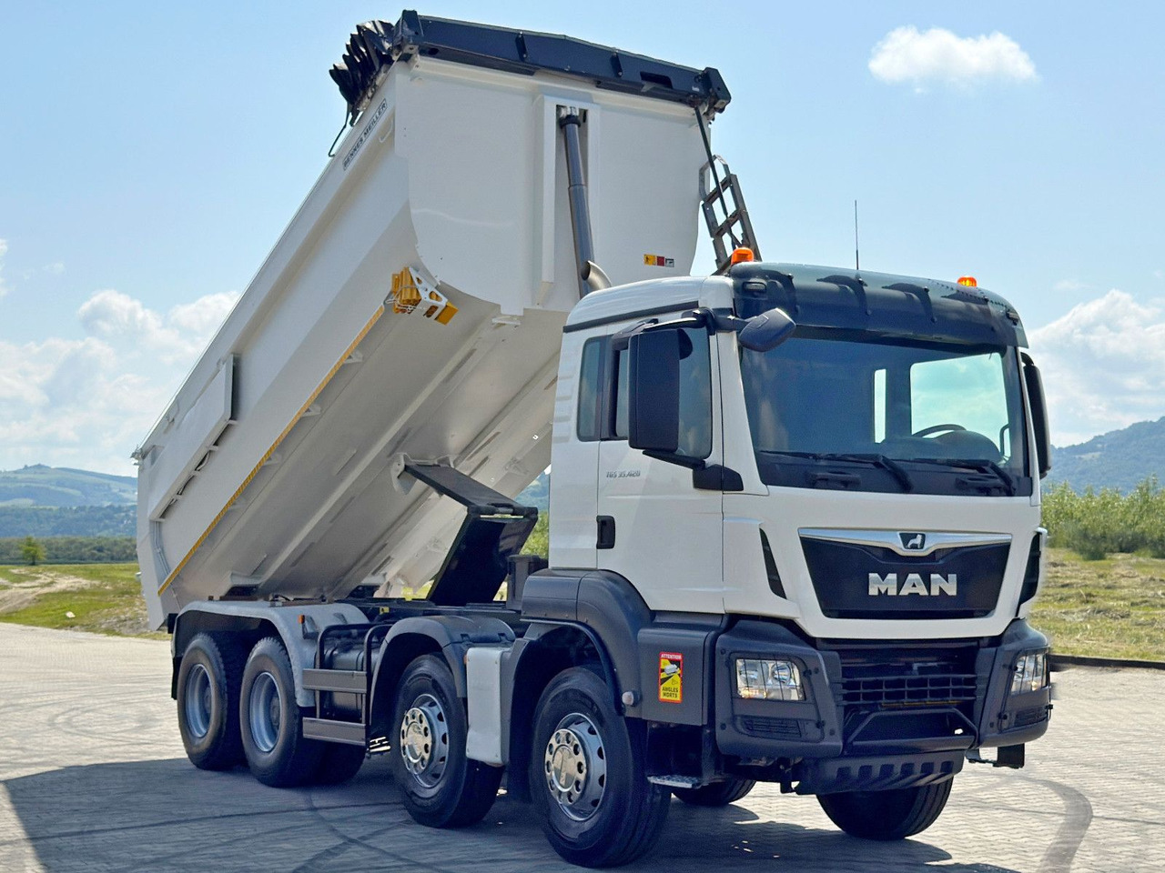 MAN TGS 35.420 KIPPER * 8x4 * TOPZUSTAND - מזהיר: תמונה 4 MAN TGS 35.420 KIPPER * 8x4 * TOPZUSTAND - מזהיר: תמונה 4