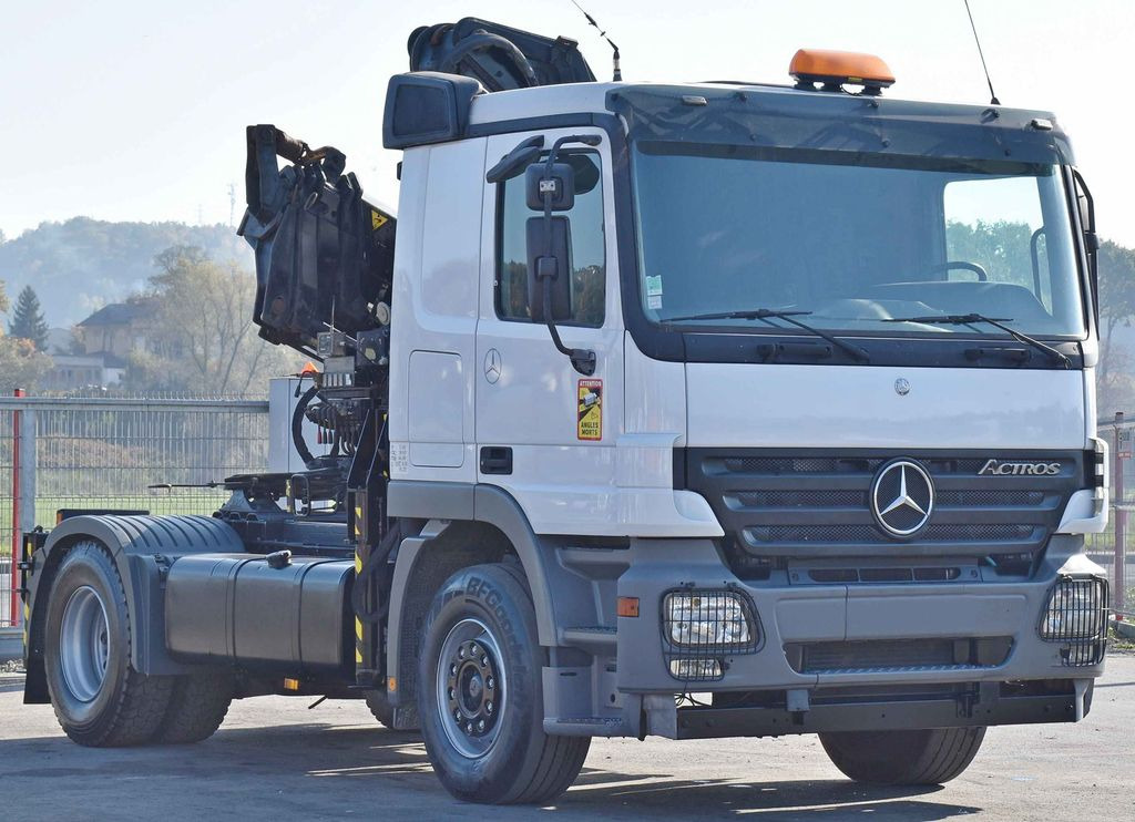 Mercedes-Benz ACTROS 1844 * Sattelzugmaschine *HIAB 330-5/FUNK Mercedes-Benz ACTROS 1844 * Sattelzugmaschine *HIAB 330-5/FUNK - משאית מנוף, יחידת טרקטור: תמונה 3 Mercedes-Benz ACTROS 1844 * Sattelzugmaschine *HIAB 330-5/FUNK Mercedes-Benz ACTROS 1844 * Sattelzugmaschine *HIAB 330-5/FUNK - משאית מנוף, יחידת טרקטור: תמונה 3