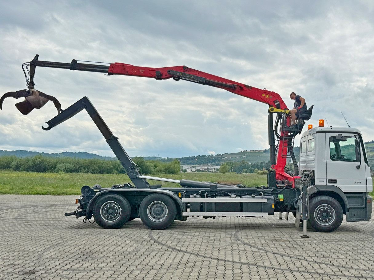 Mercedes-Benz ACTROS 2541 * ABROLLKIPPER * EPSILON E140Z81*TOP - משאית הרמת וו, משאית מנוף: תמונה 5 Mercedes-Benz ACTROS 2541 * ABROLLKIPPER * EPSILON E140Z81*TOP - משאית הרמת וו, משאית מנוף: תמונה 5