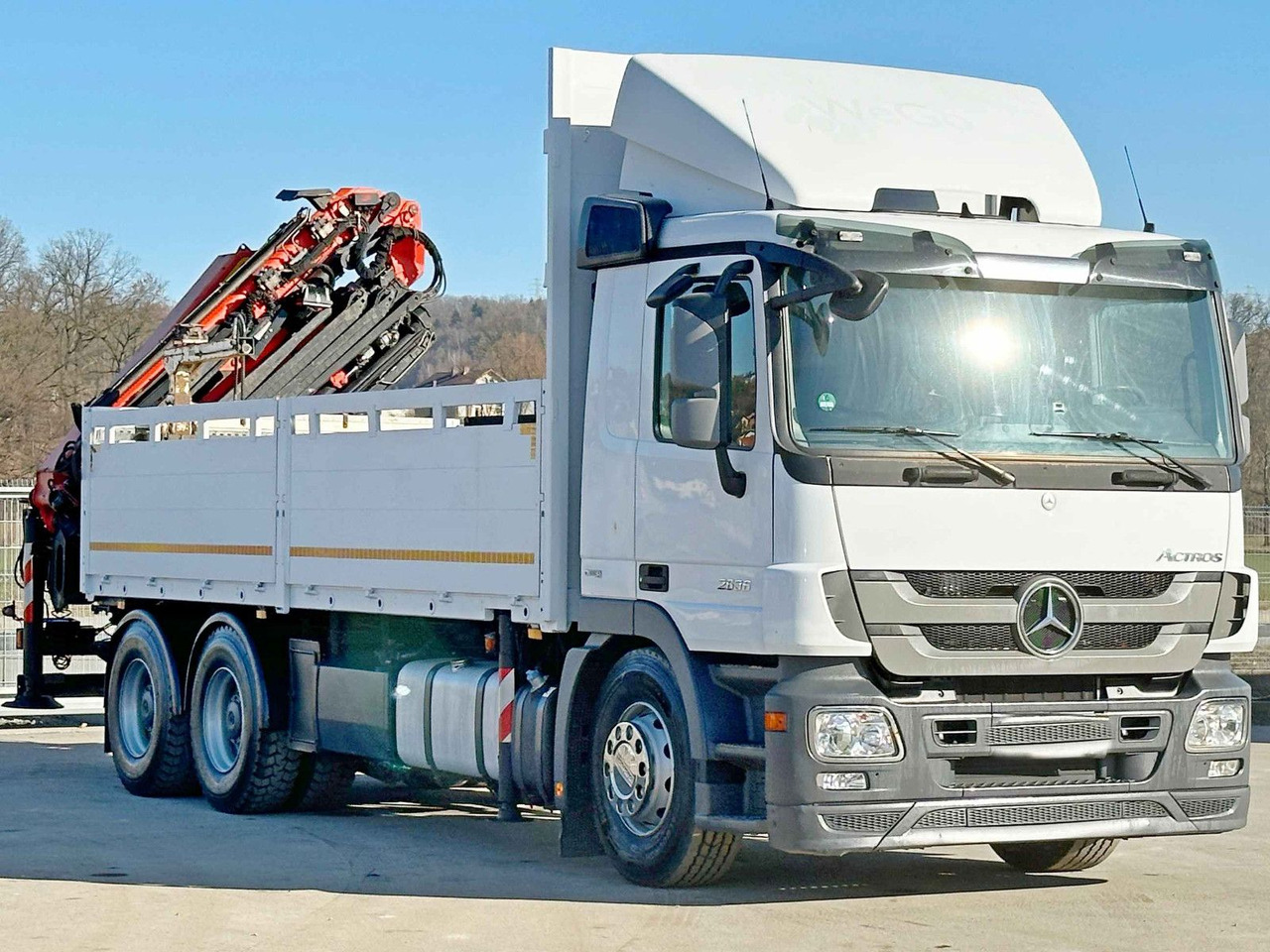 Mercedes-Benz ACTROS 2636 *PK 33002-EH E+JIB PJ 060B* 6x4 *TOP - משאית מנוף, משאית צד נופל/ שטוחה: תמונה 4 Mercedes-Benz ACTROS 2636 *PK 33002-EH E+JIB PJ 060B* 6x4 *TOP - משאית מנוף, משאית צד נופל/ שטוחה: תמונה 4