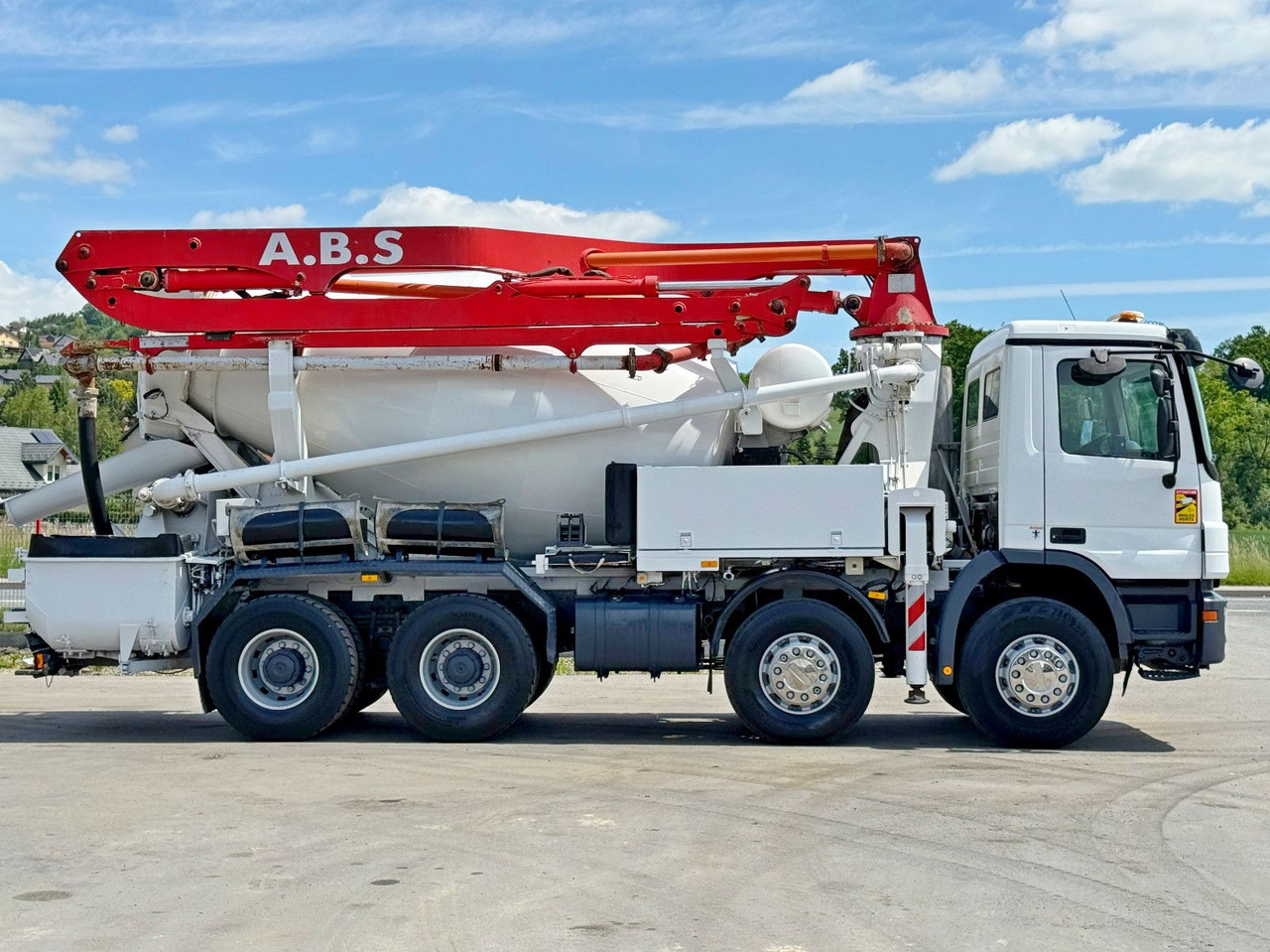 Mercedes-Benz ACTROS 3241* Betonpumpe 21m *8x4 * Top Zustand Mercedes-Benz ACTROS 3241* Betonpumpe 21m *8x4 * Top Zustand - משאית משאבת בטון: תמונה 3 Mercedes-Benz ACTROS 3241* Betonpumpe 21m *8x4 * Top Zustand Mercedes-Benz ACTROS 3241* Betonpumpe 21m *8x4 * Top Zustand - משאית משאבת בטון: תמונה 3