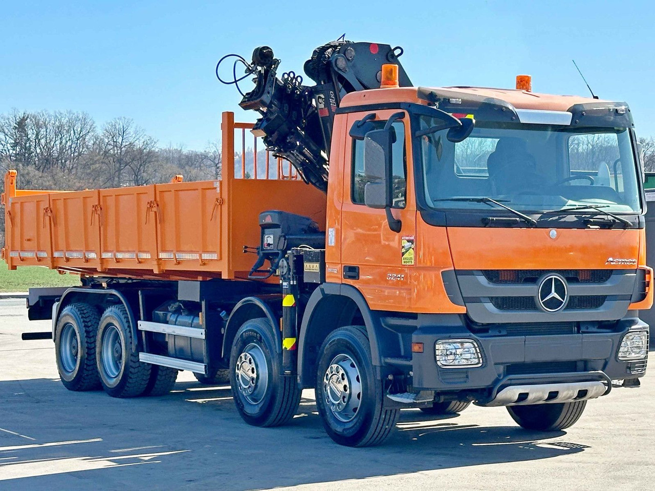 Mercedes-Benz ACTROS 3241 * HIAB 322 EP-4 HIDUO + FUNK / 8x4 - מזהיר, משאית מנוף: תמונה 4 Mercedes-Benz ACTROS 3241 * HIAB 322 EP-4 HIDUO + FUNK / 8x4 - מזהיר, משאית מנוף: תמונה 4