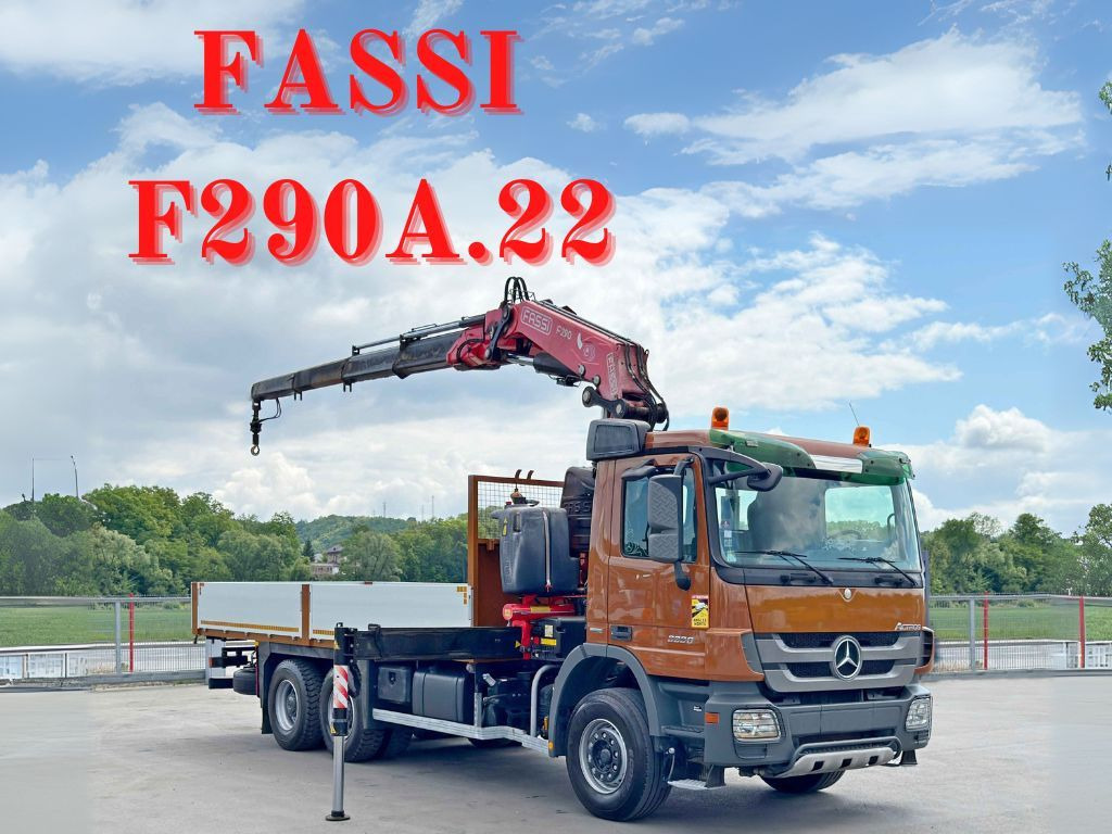 Mercedes-Benz ACTROS 3336 * FASSI F290A.22 + FUNK / 6x4 * TOP - משאית מנוף: תמונה 1 Mercedes-Benz ACTROS 3336 * FASSI F290A.22 + FUNK / 6x4 * TOP - משאית מנוף: תמונה 1