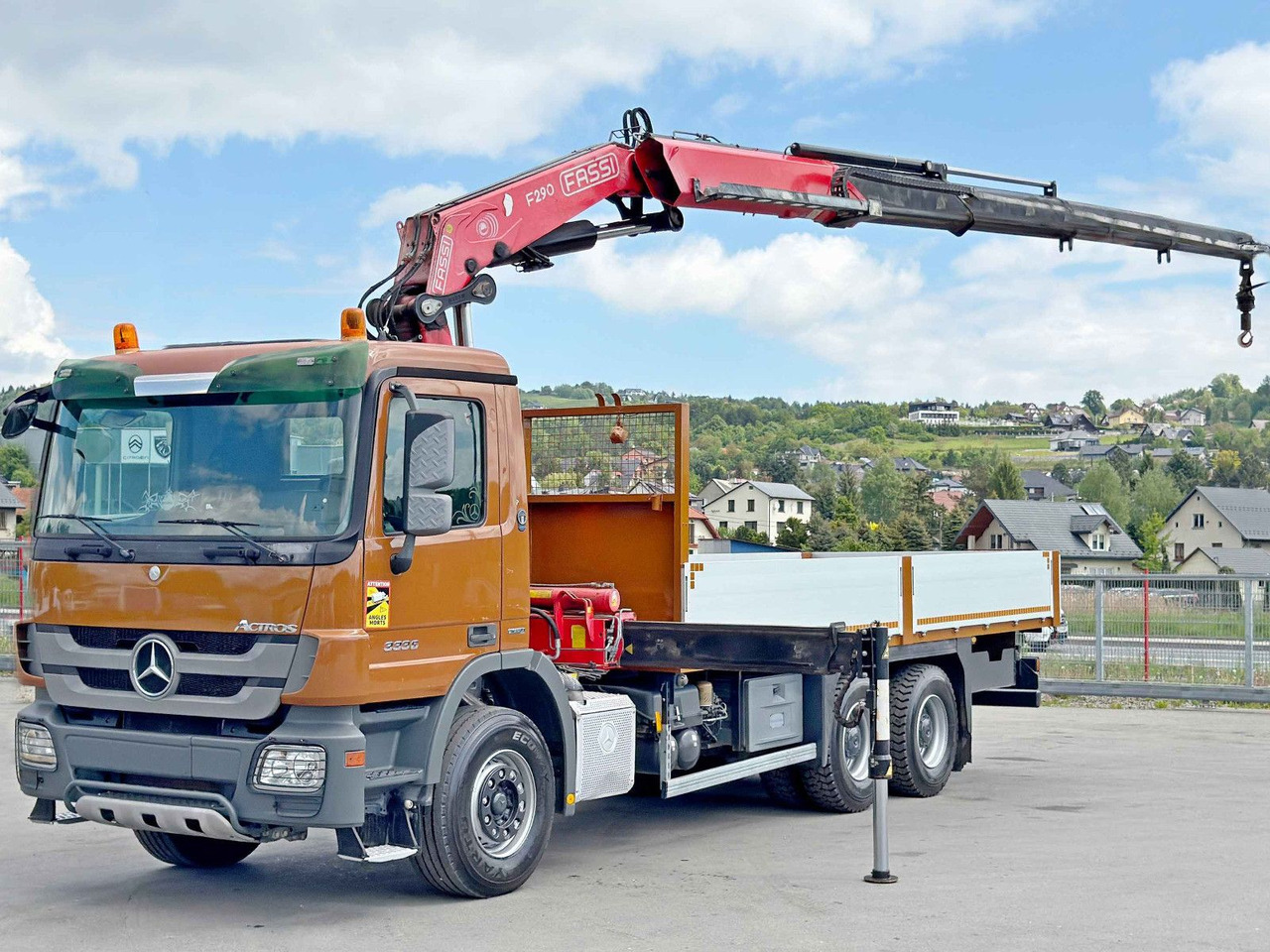 Mercedes-Benz ACTROS 3336 * FASSI F290A.22 + FUNK / 6x4 * TOP - משאית מנוף: תמונה 2 Mercedes-Benz ACTROS 3336 * FASSI F290A.22 + FUNK / 6x4 * TOP - משאית מנוף: תמונה 2