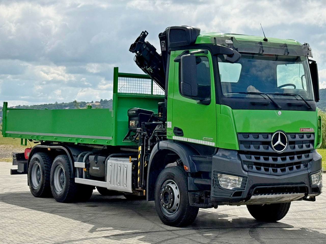 Mercedes-Benz AROCS 2636 * HIAB 122 ES - 3 HIPRO * 6x4 - משאית מנוף: תמונה 4 Mercedes-Benz AROCS 2636 * HIAB 122 ES - 3 HIPRO * 6x4 - משאית מנוף: תמונה 4