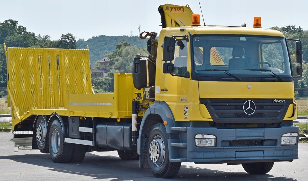 Mercedes-Benz AXOR 2533 ABSCHLEPPWAGEN 7,50 m + FASSI F150A.22 - משאית גרירה: תמונה 4 Mercedes-Benz AXOR 2533 ABSCHLEPPWAGEN 7,50 m + FASSI F150A.22 - משאית גרירה: תמונה 4