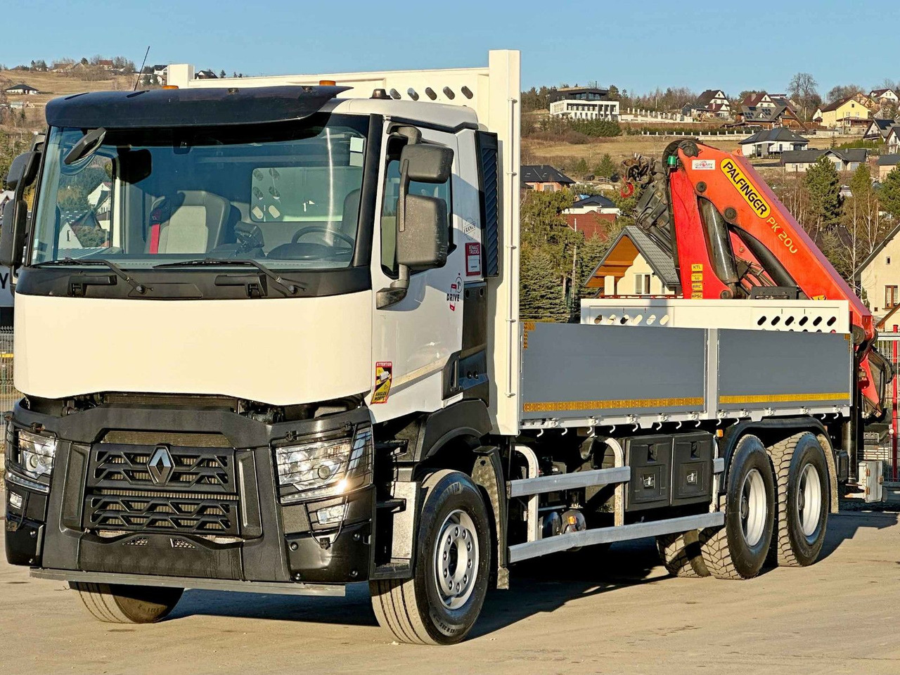 Renault C 380 *PRITSCHE 6,80m * PK 20001 - KC + FUNK*6x4 - משאית מנוף, משאית צד נופל/ שטוחה: תמונה 4 Renault C 380 *PRITSCHE 6,80m * PK 20001 - KC + FUNK*6x4 - משאית מנוף, משאית צד נופל/ שטוחה: תמונה 4