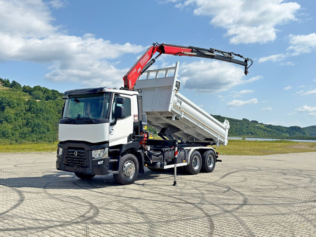 Renault C 430 * FASSI F165A.0.23 + FUNK * 6x4 - משאית מנוף: תמונה 2 Renault C 430 * FASSI F165A.0.23 + FUNK * 6x4 - משאית מנוף: תמונה 2