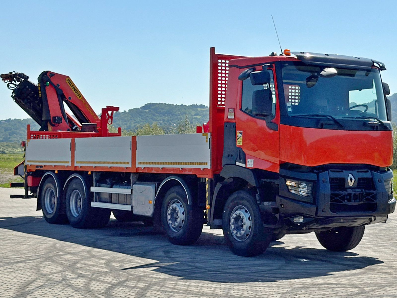 Renault C 430 * PRITSCHE 7,80m*PK 26002 - EH E/FUNK *8x4 - משאית מנוף: תמונה 3 Renault C 430 * PRITSCHE 7,80m*PK 26002 - EH E/FUNK *8x4 - משאית מנוף: תמונה 3