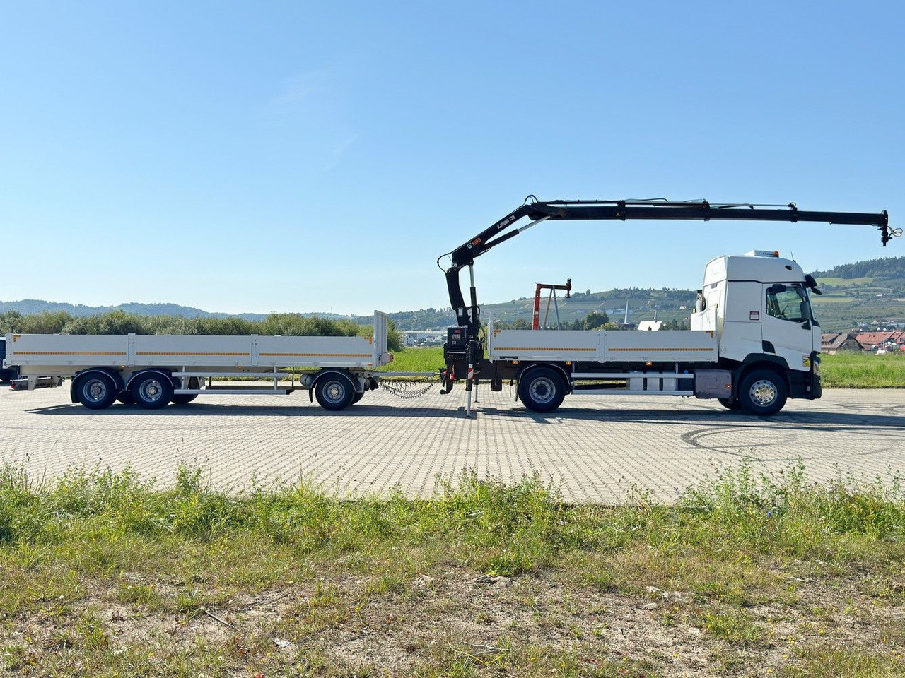 Renault C 440* HIAB X-HIDUO 138 B-3 + FUNK + Anhänger - משאית מנוף: תמונה 5 Renault C 440* HIAB X-HIDUO 138 B-3 + FUNK + Anhänger - משאית מנוף: תמונה 5