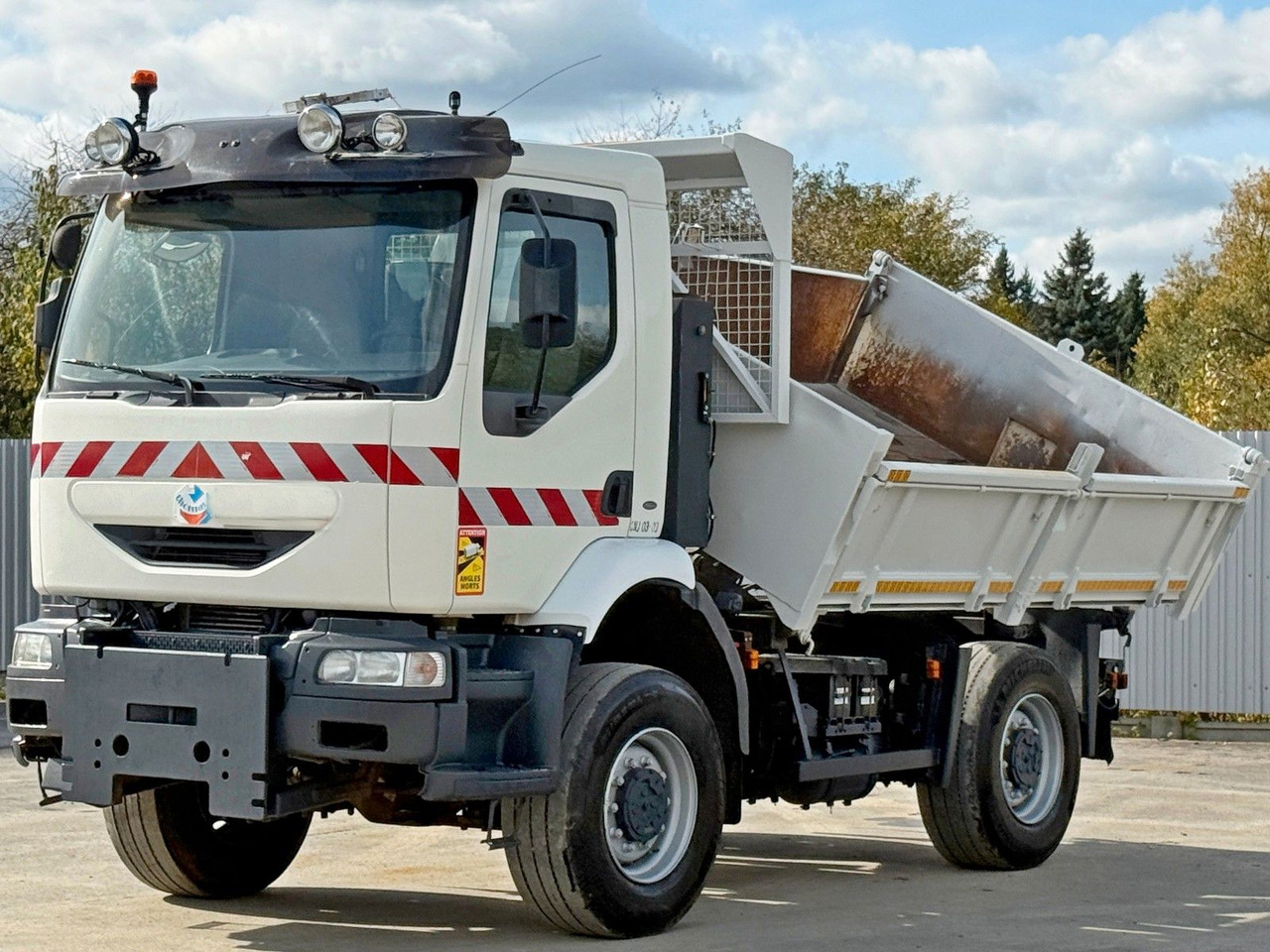 Renault MIDLUM 210 DCI* KIPPER 3,60m * 4x4 - מזהיר: תמונה 3 Renault MIDLUM 210 DCI* KIPPER 3,60m * 4x4 - מזהיר: תמונה 3