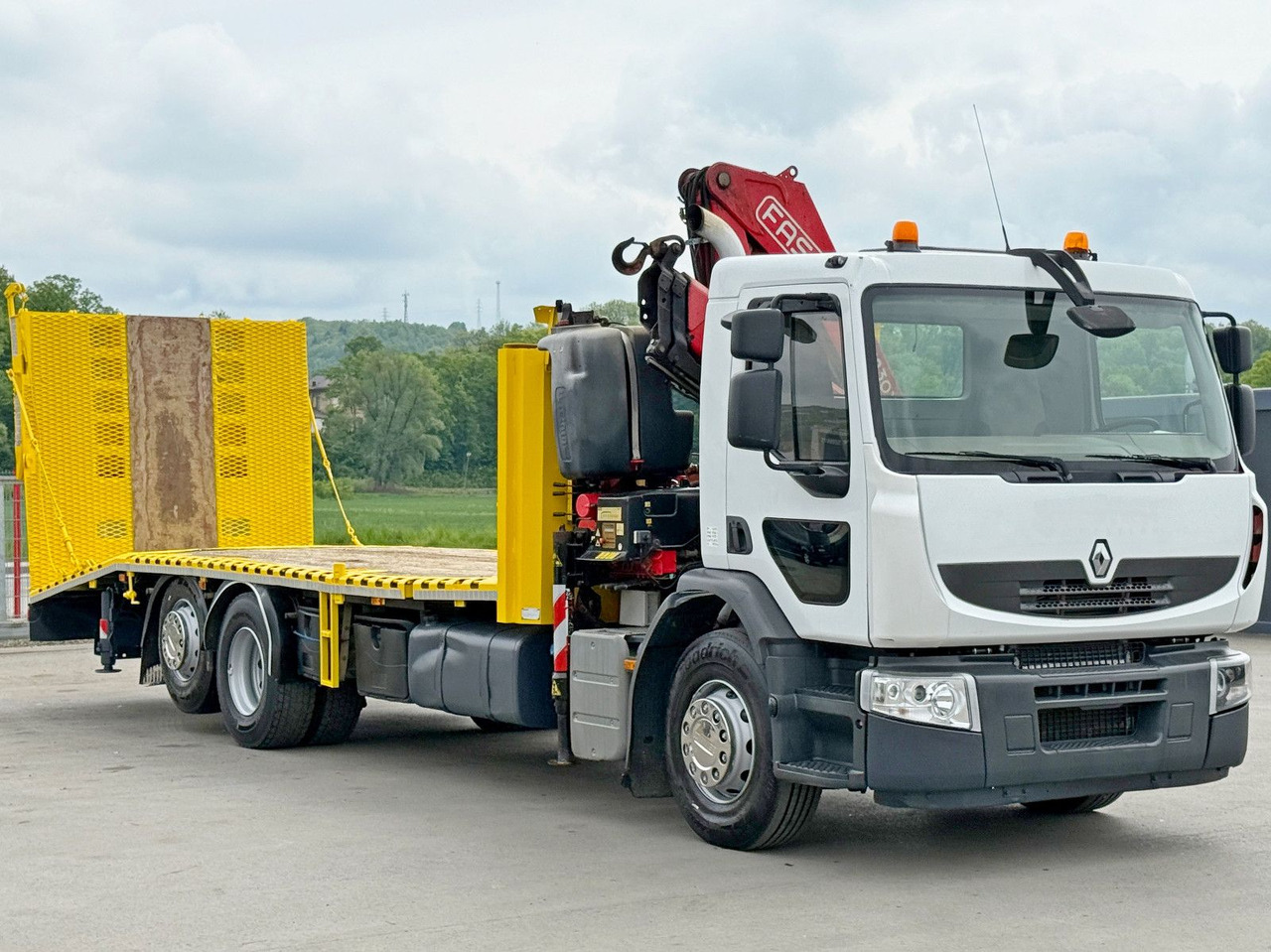 Renault PREMIUM 370 * FASSI F230AXP.22 + FUNK* TOP - משאית גרירה: תמונה 3 Renault PREMIUM 370 * FASSI F230AXP.22 + FUNK* TOP - משאית גרירה: תמונה 3
