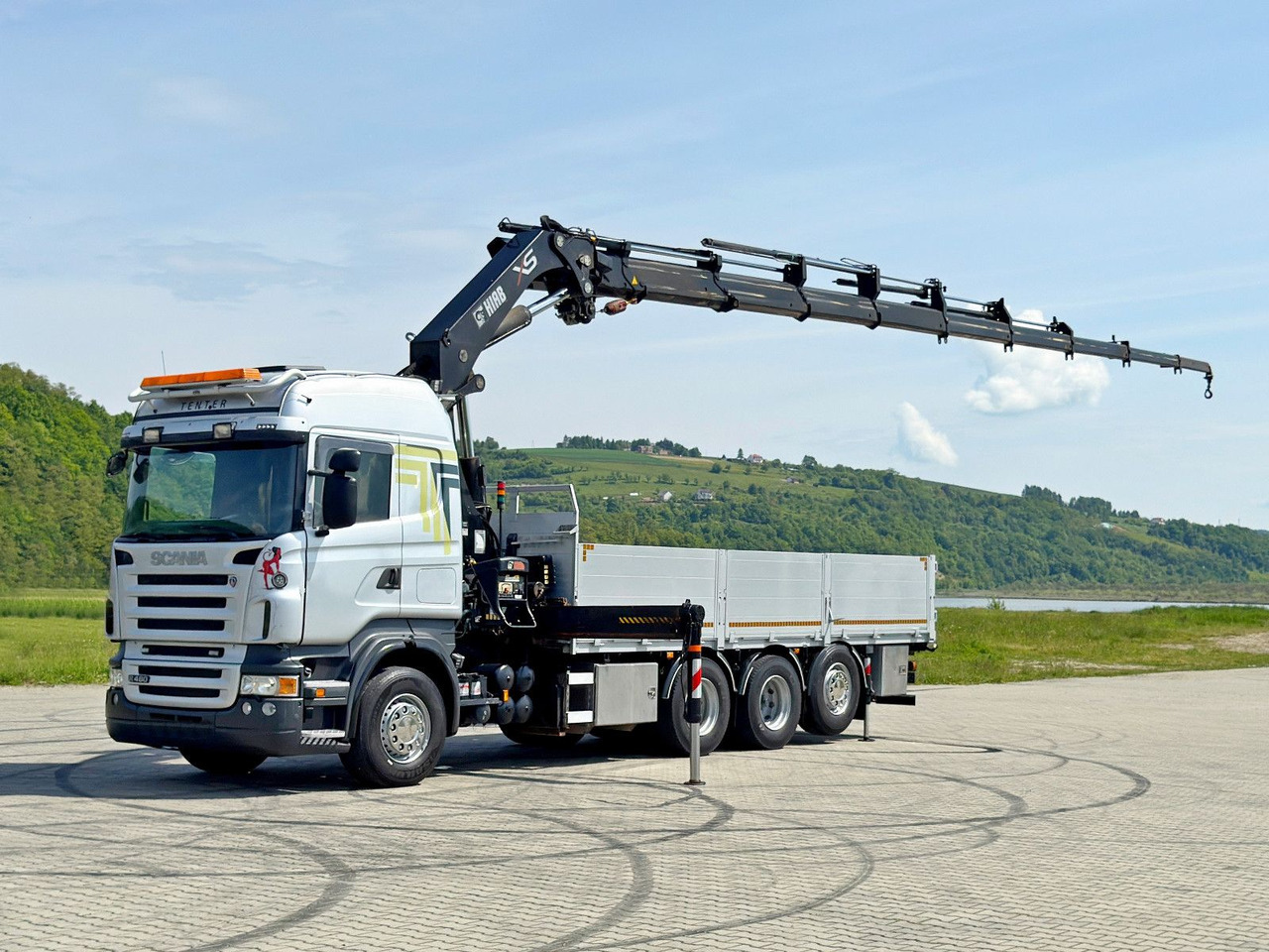 Scania R480 PRITSCHE 6,85m *HIAB 377 E-8 HIPRO/FUNK*8x4 - משאית מנוף: תמונה 2 Scania R480 PRITSCHE 6,85m *HIAB 377 E-8 HIPRO/FUNK*8x4 - משאית מנוף: תמונה 2