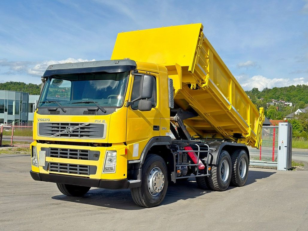 Volvo FM 370 Kipper 6,20 m + BORDMATIC / 8x4 Volvo FM 12 340 Kipper 5,05 m + BORDMATIC / 6x4 - מזהיר, משאית מנוף: תמונה 2 Volvo FM 370 Kipper 6,20 m + BORDMATIC / 8x4 Volvo FM 12 340 Kipper 5,05 m + BORDMATIC / 6x4 - מזהיר, משאית מנוף: תמונה 2
