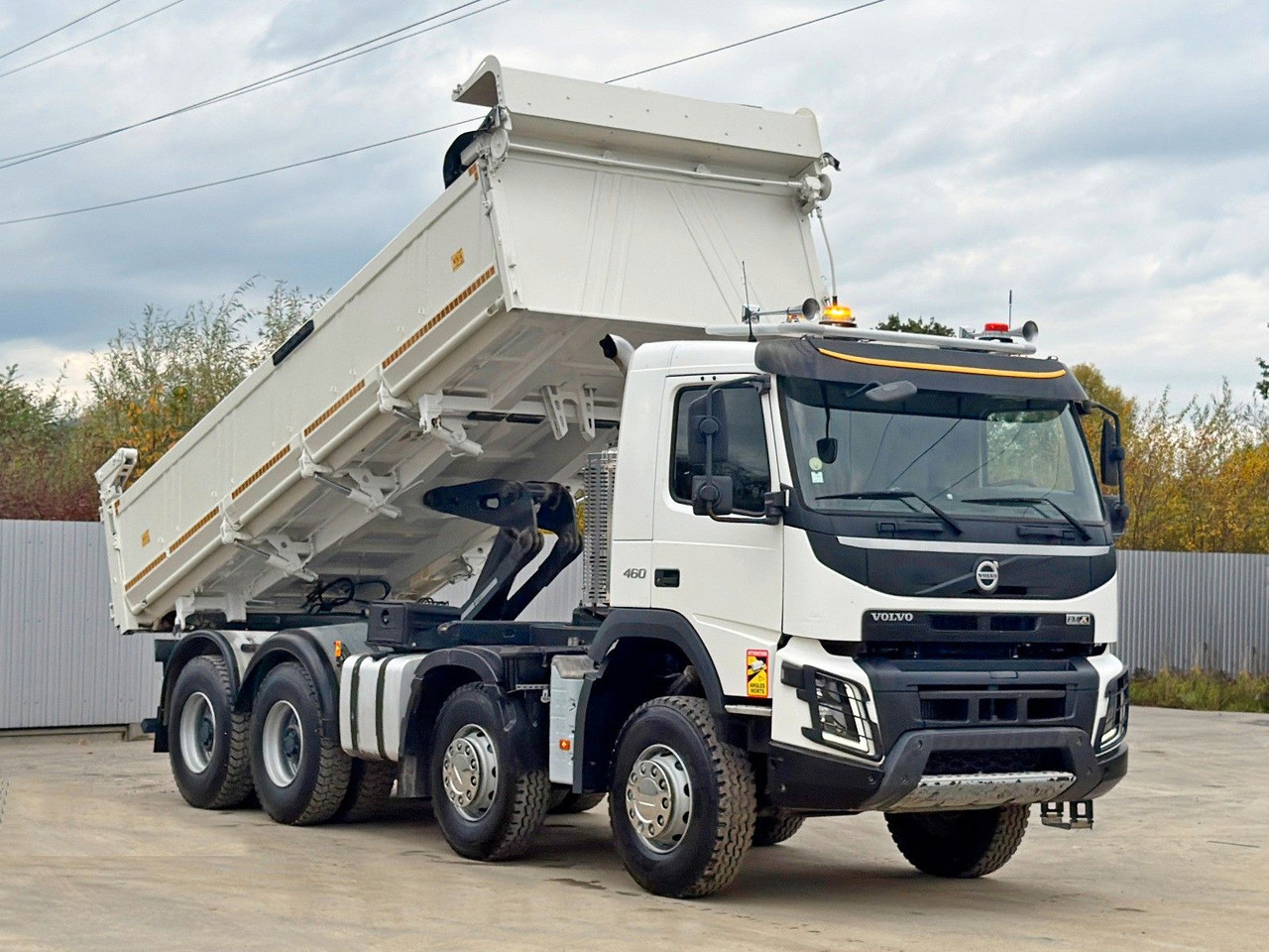 Volvo FMX 460 Kipper * BORDMATIC * 8x4 * TOPZUSTAND - מזהיר: תמונה 3 Volvo FMX 460 Kipper * BORDMATIC * 8x4 * TOPZUSTAND - מזהיר: תמונה 3