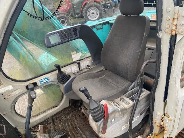 Kobelco SK100 - מחפר סורק: תמונה 2 Kobelco SK100 - מחפר סורק: תמונה 2