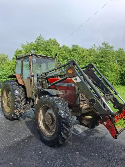 Massey Ferguson 399 c/w Loader - טרקטור חקלאי: תמונה 2 Massey Ferguson 399 c/w Loader - טרקטור חקלאי: תמונה 2