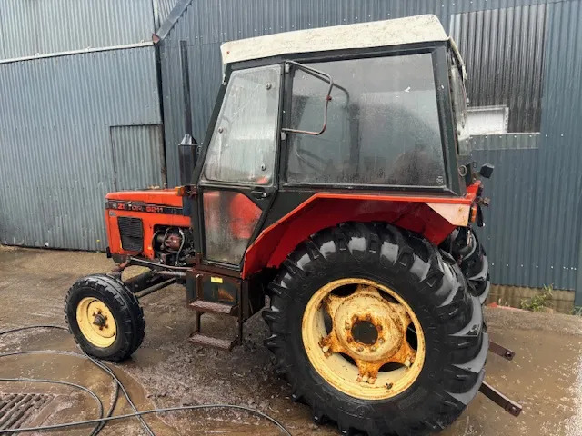 Zetor 6211 - טרקטור חקלאי: תמונה 3 Zetor 6211 - טרקטור חקלאי: תמונה 3