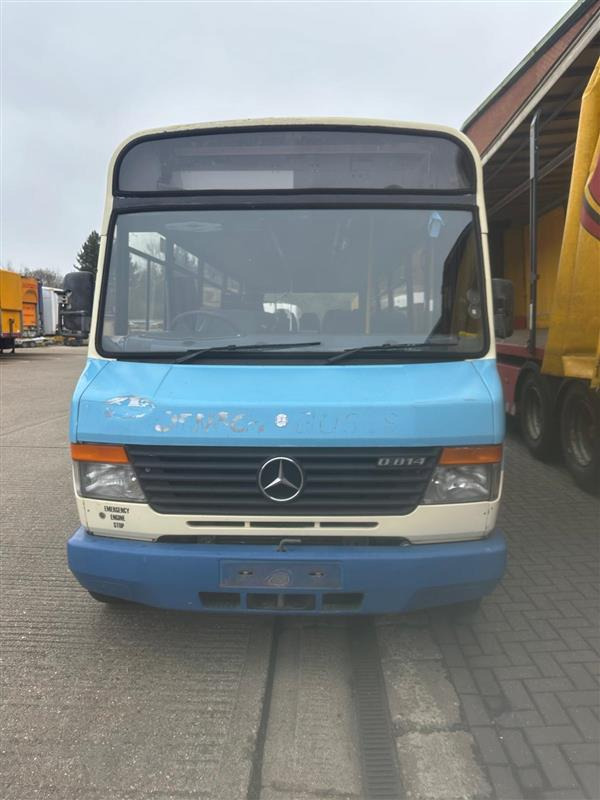 2000 Mercedes 814 Vario Automatic - אוטובוס פרברים: תמונה 2 2000 Mercedes 814 Vario Automatic - אוטובוס פרברים: תמונה 2